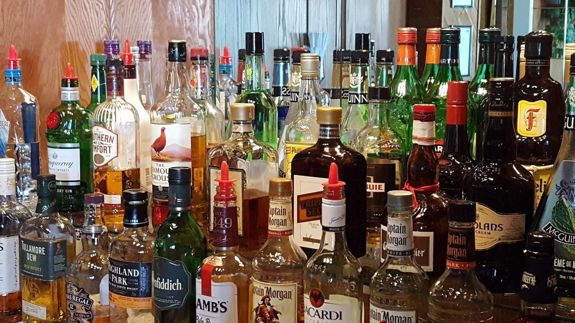 巴斯克港口酒店 钱纳尔-巴斯克港 外观 照片